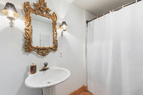 19 Tapley Cove Road Raymond ME 04071