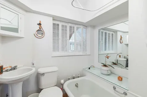 19 Tapley Cove Road Raymond ME 04071