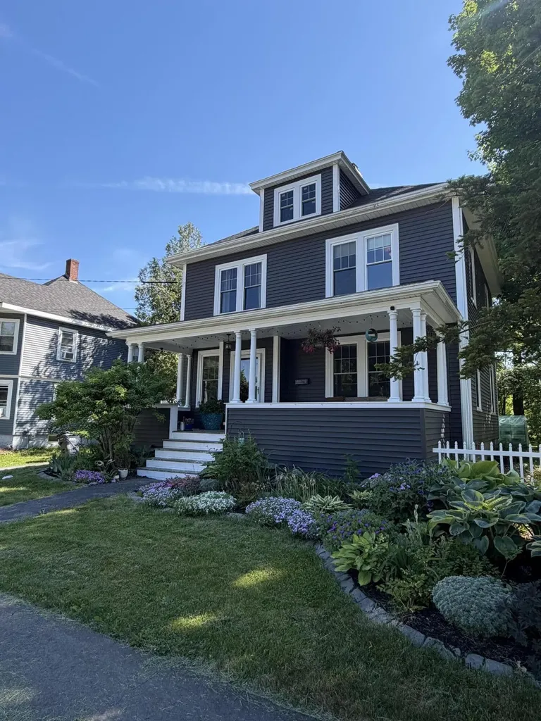 9 Royal Road Bangor ME 04401