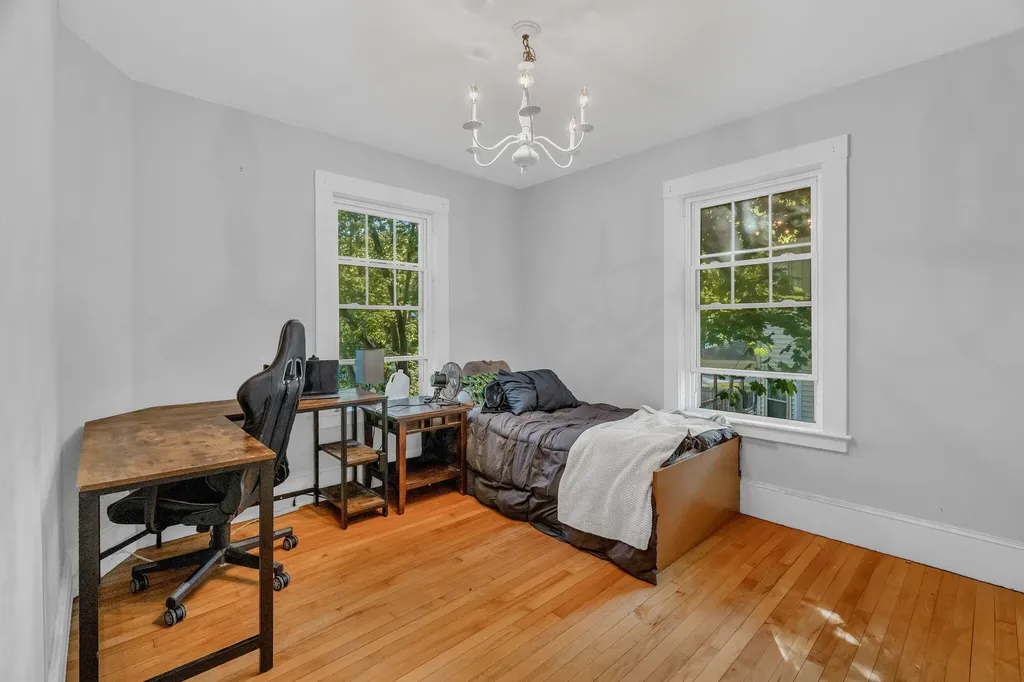 9 Royal Road Bangor ME 04401