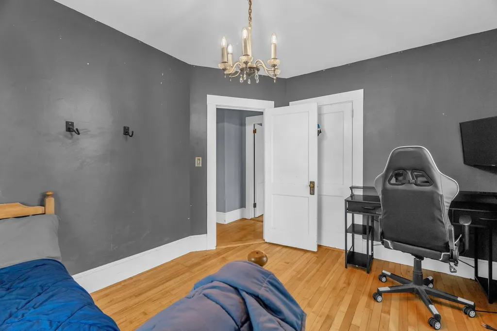 9 Royal Road Bangor ME 04401