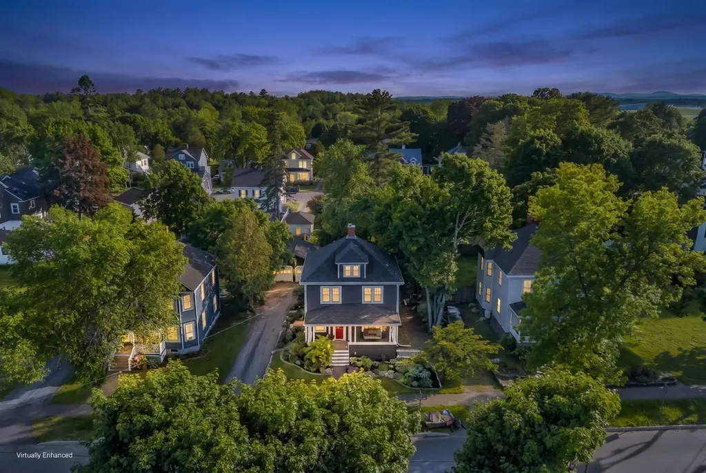 9 Royal Road Bangor ME 04401