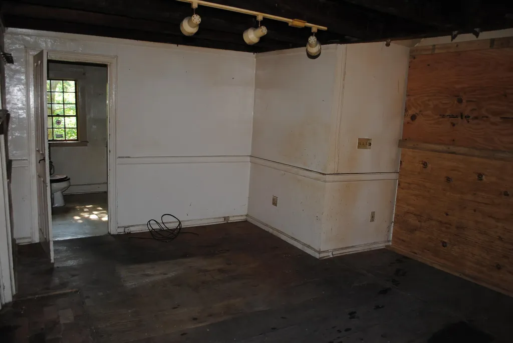 343 Sunset Road Sanford ME 04083
