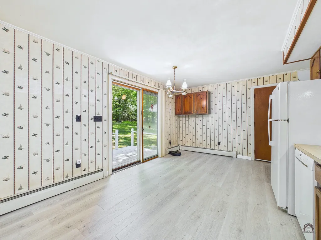 18 Eddie Kahkonen Road Norway ME 04268
