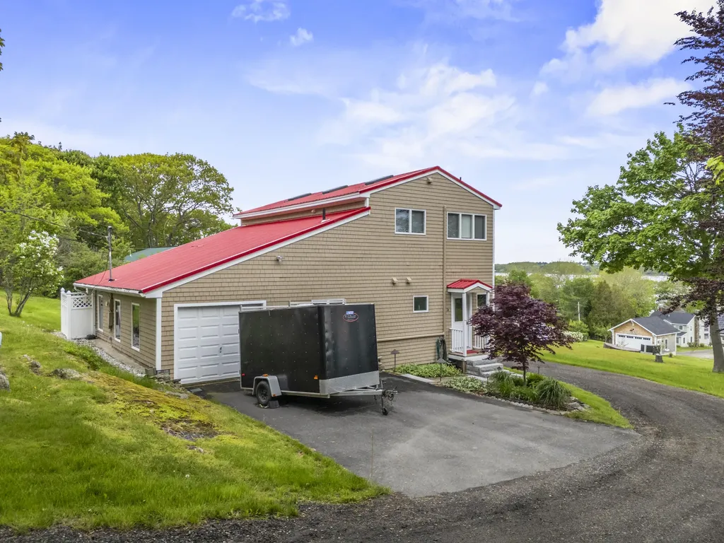 5 Seymour Road Harpswell ME 04066
