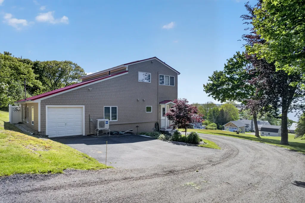 5 Seymour Road Harpswell ME 04066