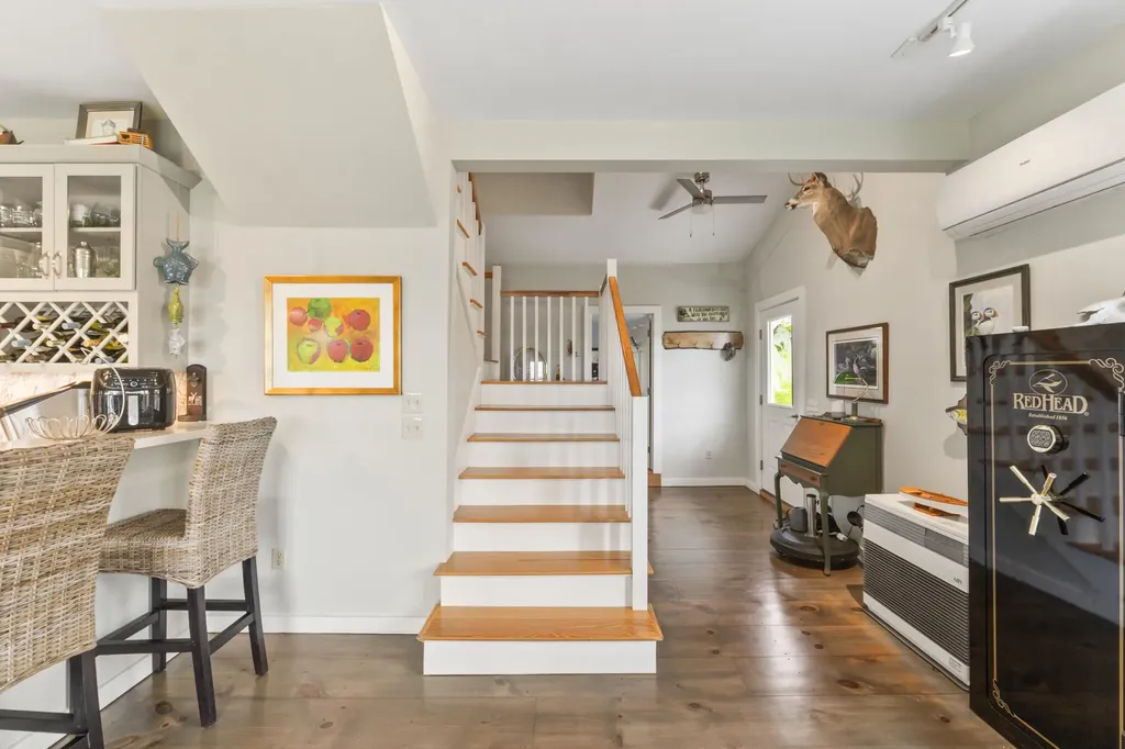 5 Seymour Road Harpswell ME 04066