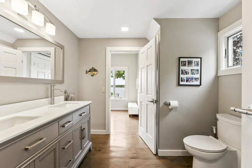 5 Seymour Road Harpswell ME 04066