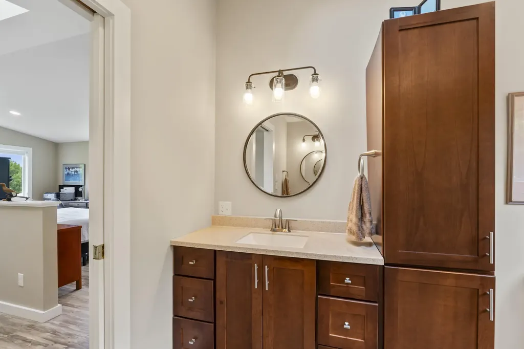 5 Seymour Road Harpswell ME 04066