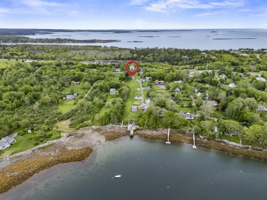 5 Seymour Road Harpswell ME 04066