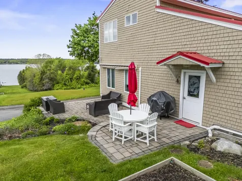 5 Seymour Road Harpswell ME 04066
