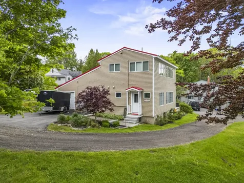 5 Seymour Road Harpswell ME 04066