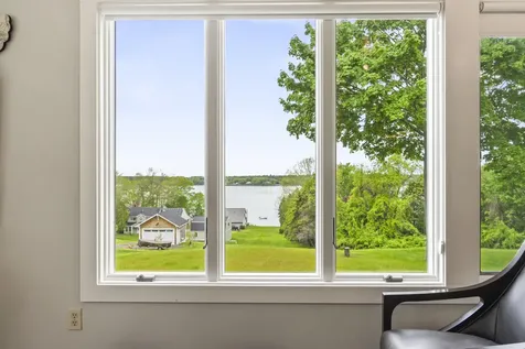 5 Seymour Road Harpswell ME 04066