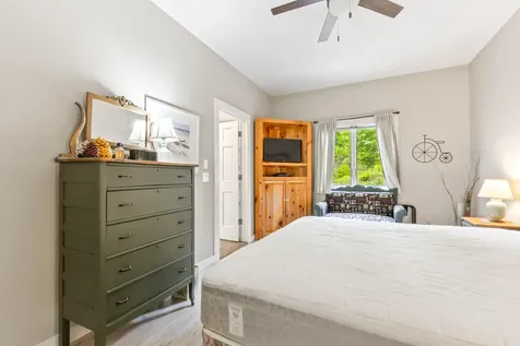 5 Seymour Road Harpswell ME 04066