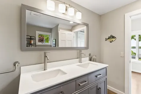 5 Seymour Road Harpswell ME 04066