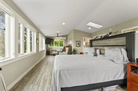 5 Seymour Road Harpswell ME 04066