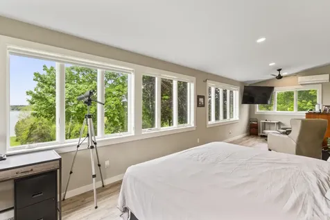 5 Seymour Road Harpswell ME 04066