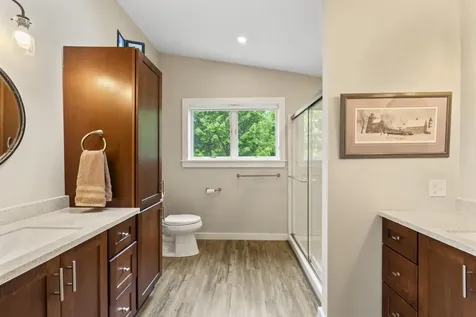 5 Seymour Road Harpswell ME 04066