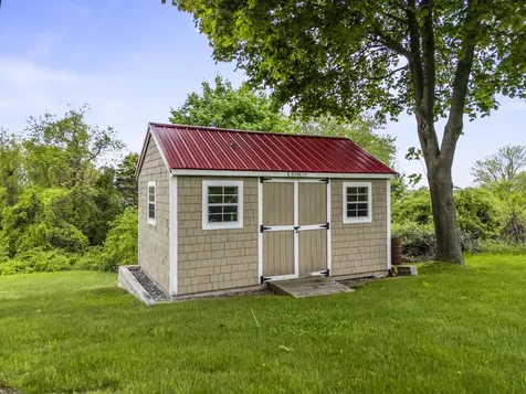 5 Seymour Road Harpswell ME 04066