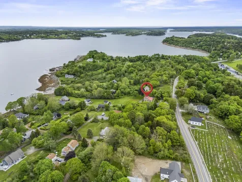 5 Seymour Road Harpswell ME 04066