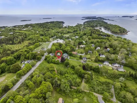 5 Seymour Road Harpswell ME 04066