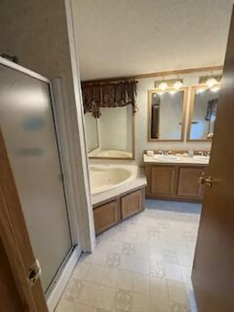 14 Whittum Drive Lebanon ME 04027