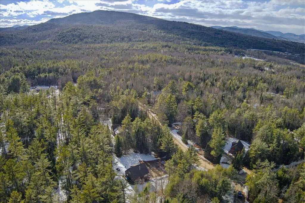 23 Countryside Lane Bethel ME 04217