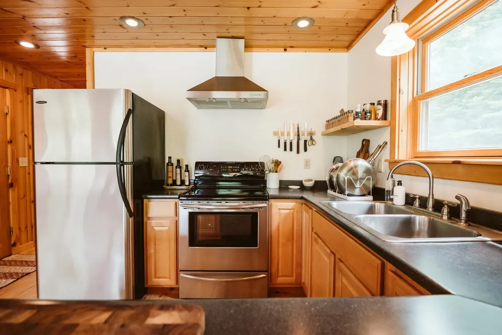 23 Countryside Lane Bethel ME 04217
