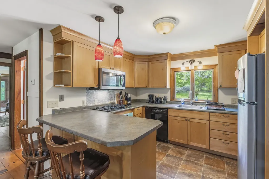 50 Ledgewood Drive York ME 03909