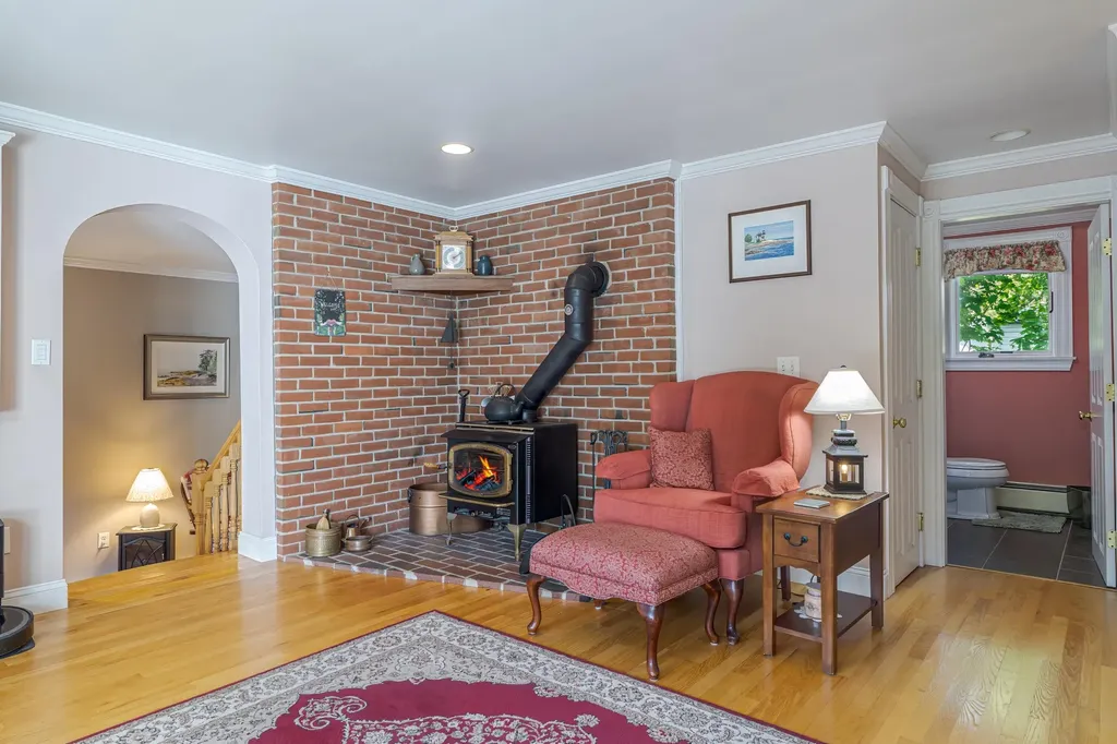 159 Main Street Gouldsboro ME 04669