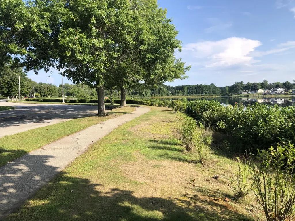 3 Grant Avenue Sanford ME 04073