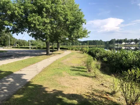 3 Grant Avenue Sanford ME 04073