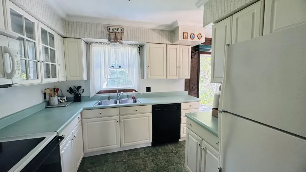 24 Violette Street Caribou ME 04736