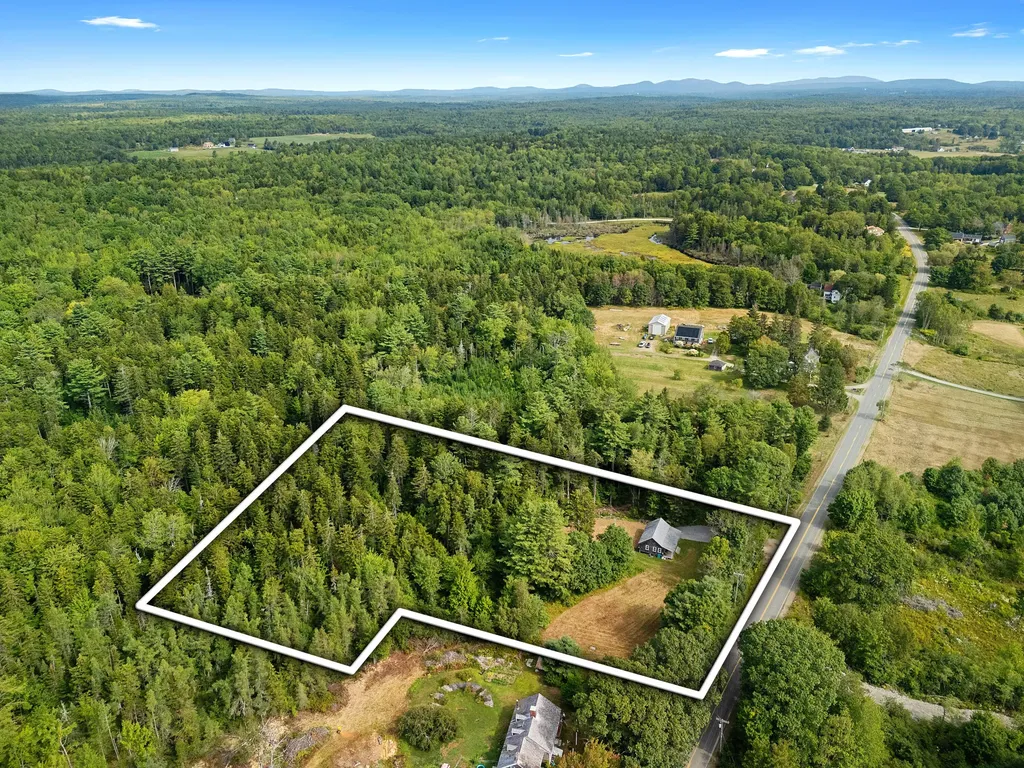 207 Pleasant Point Road Cushing ME 04563