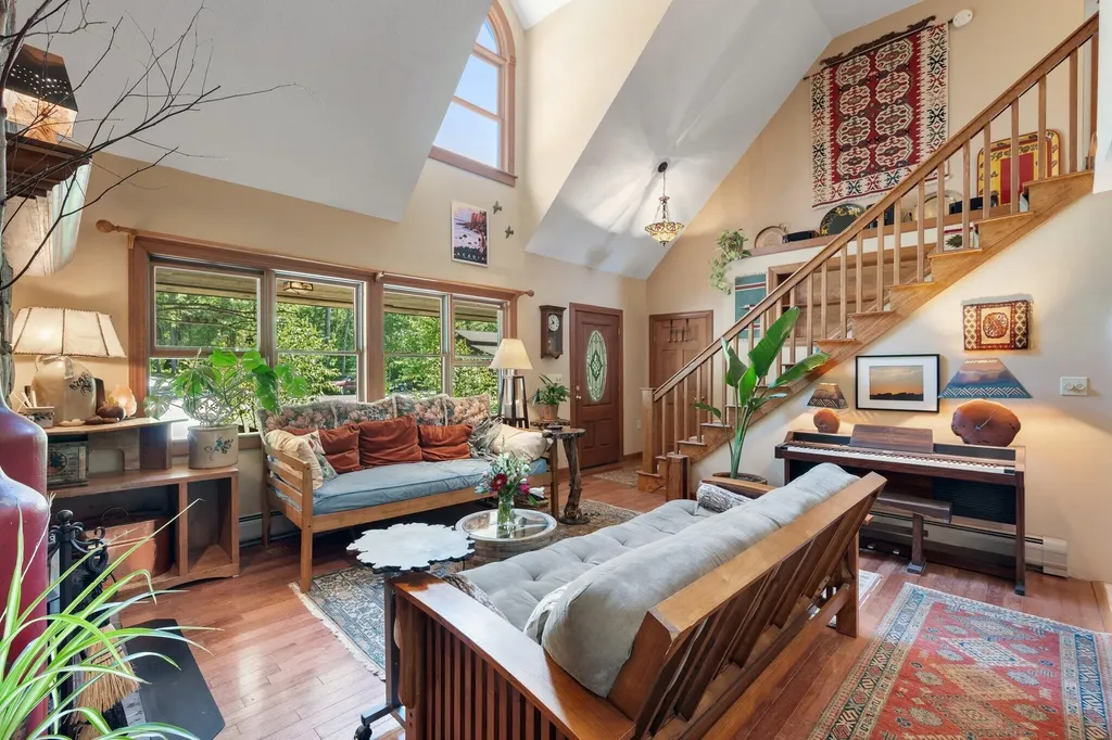 31 Hallbrook Way Ellsworth ME 04605