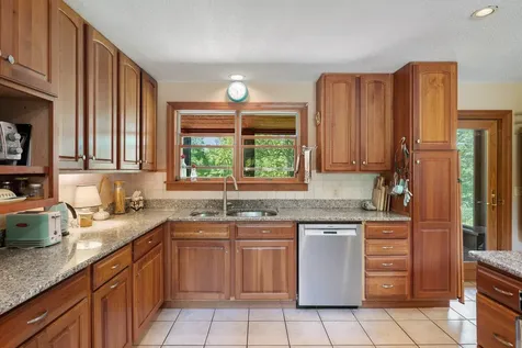 31 Hallbrook Way Ellsworth ME 04605