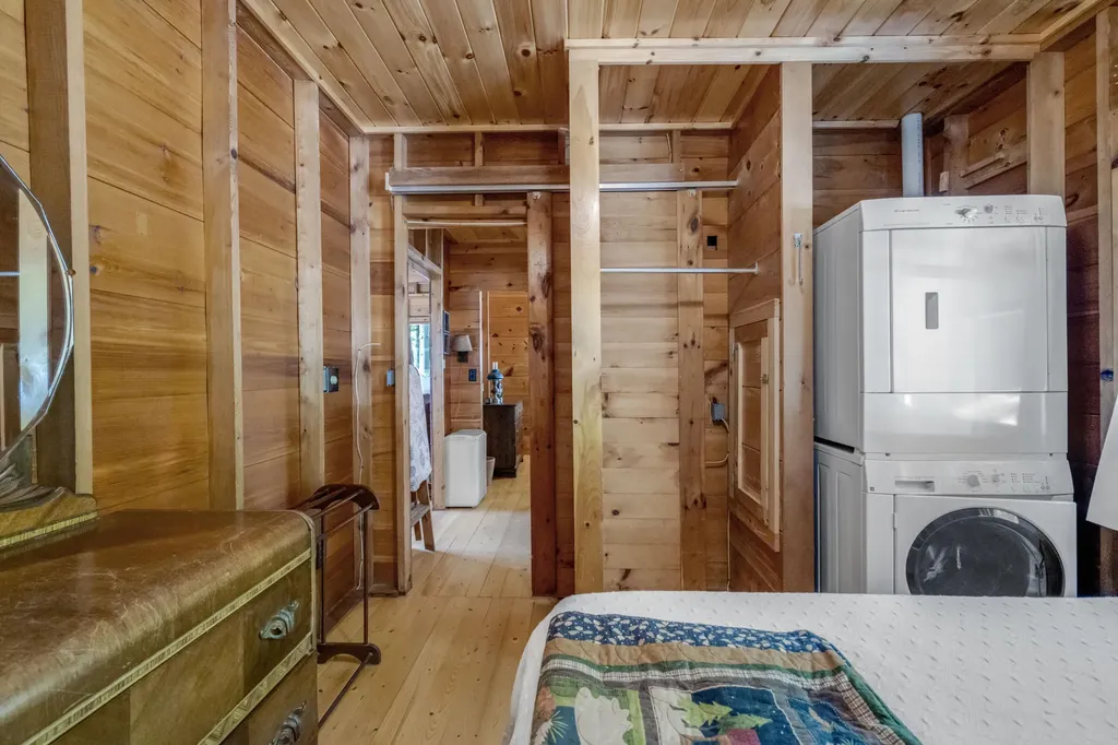 66 York Lane Rome ME 04963
