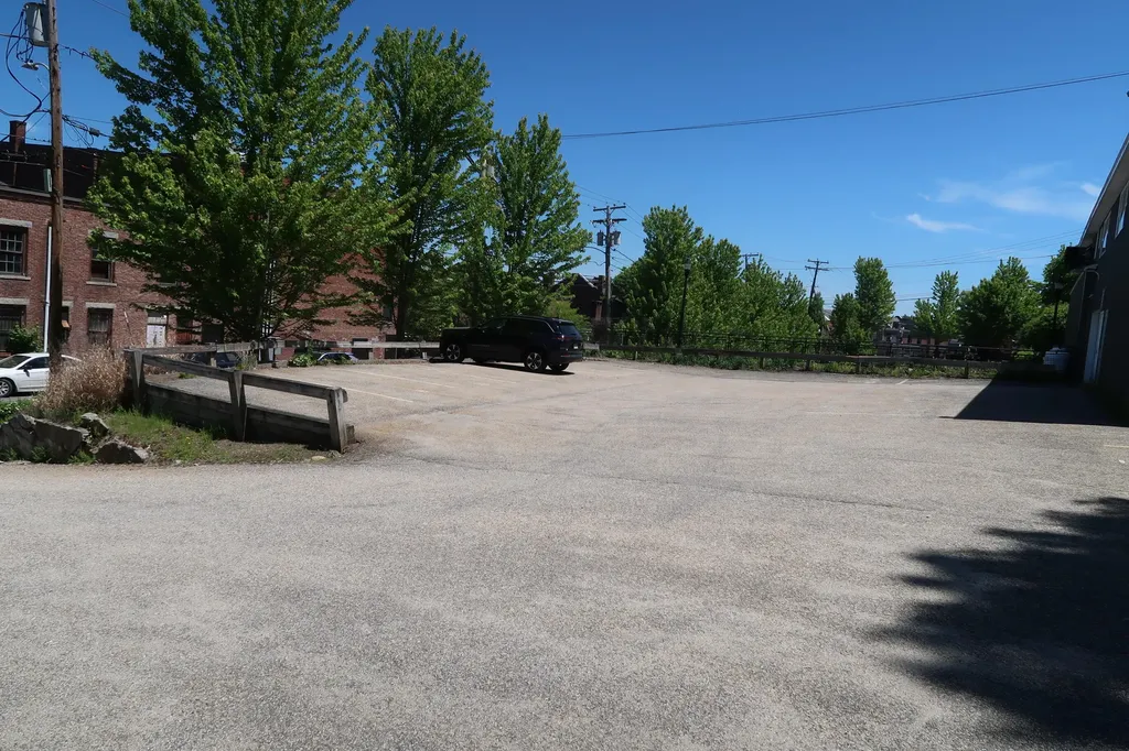 45 Church Gardiner ME 04345