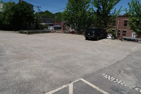 45 Church Gardiner ME 04345