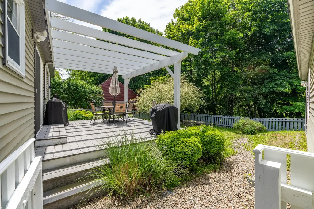 1486 Washington Street Bath ME 04530