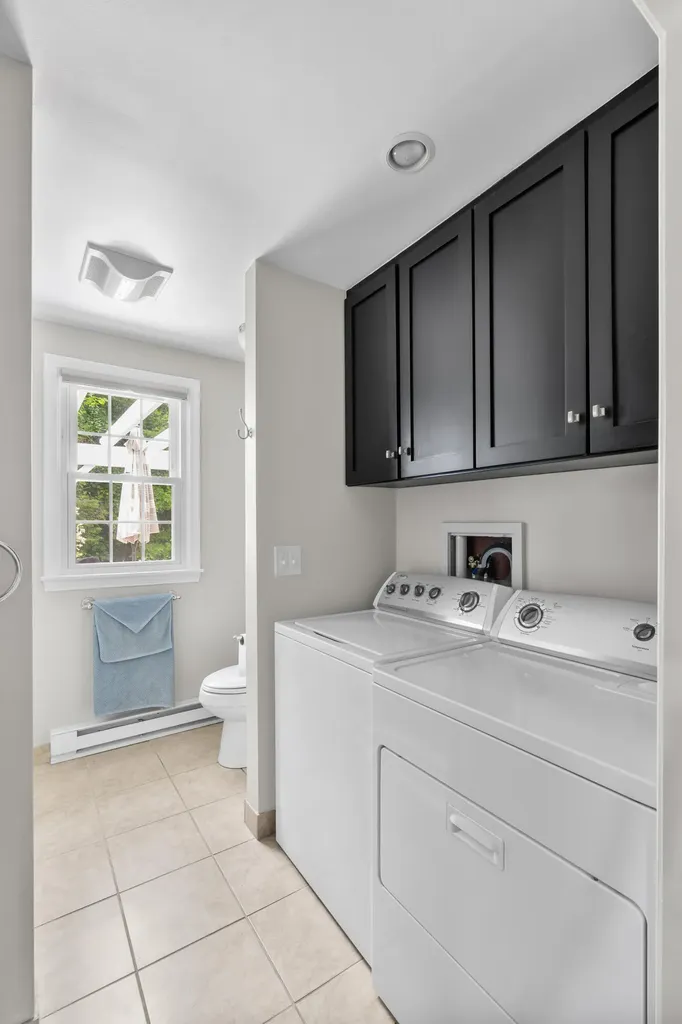 1486 Washington Street Bath ME 04530
