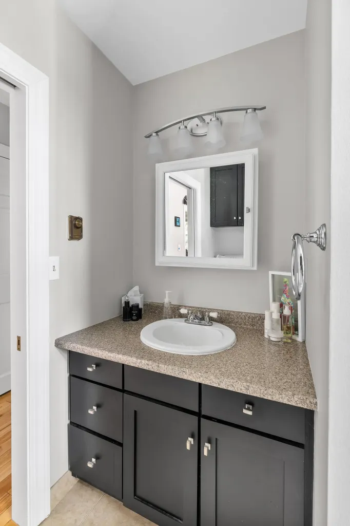 1486 Washington Street Bath ME 04530