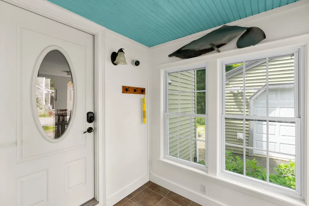 1486 Washington Street Bath ME 04530