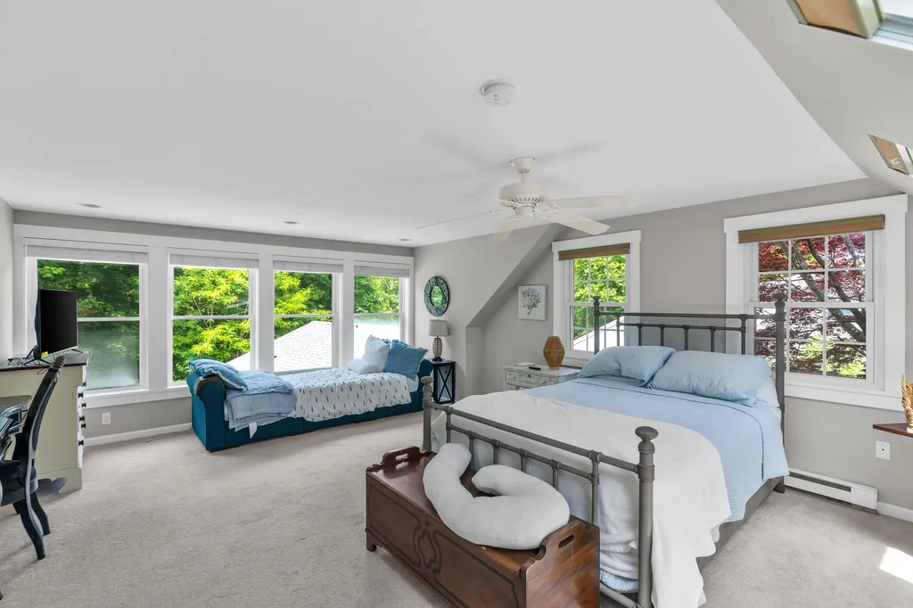 1486 Washington Street Bath ME 04530