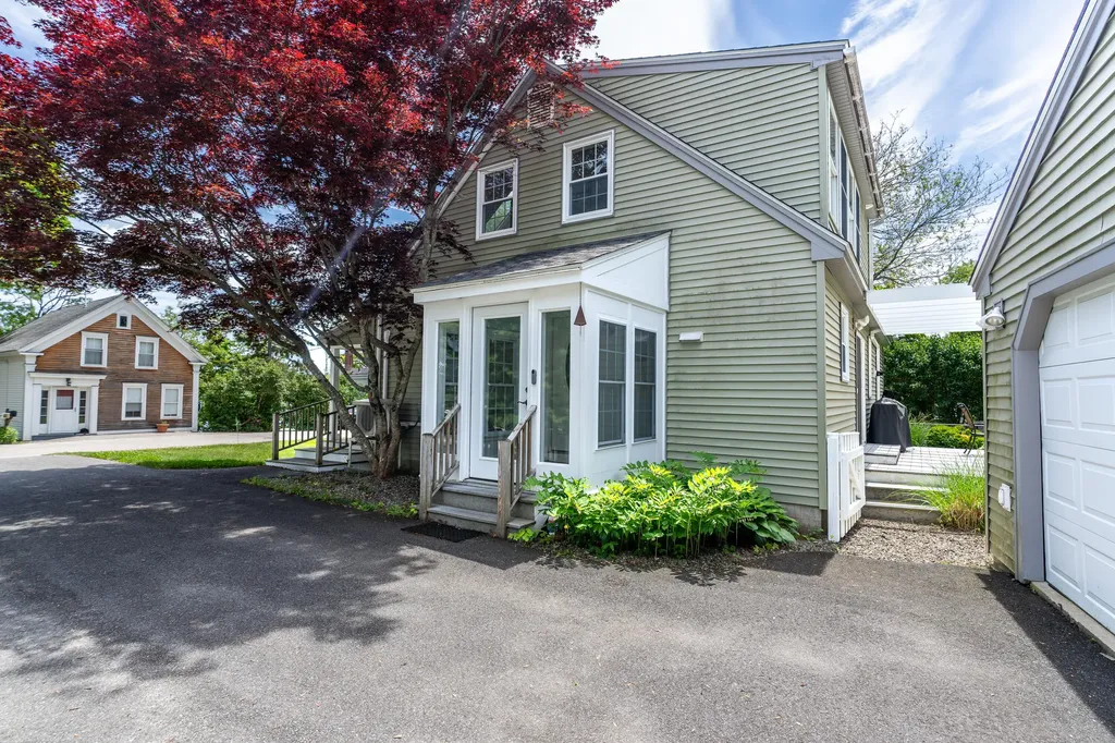 1486 Washington Street Bath ME 04530