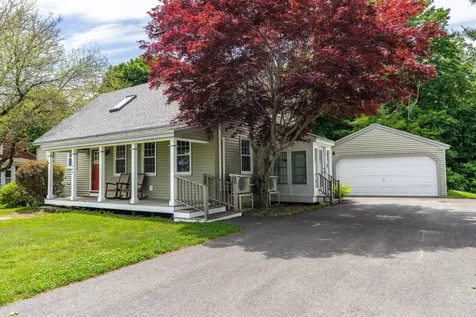 1486 Washington Street Bath ME 04530