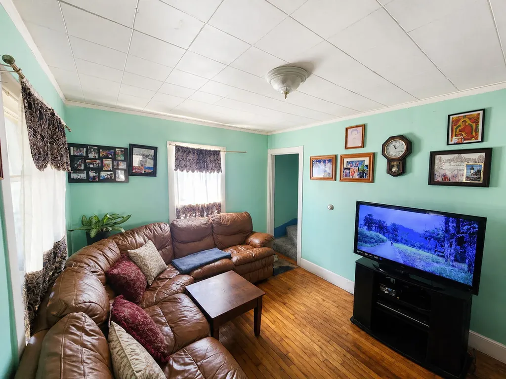 193 Warren Avenue Portland ME 04103