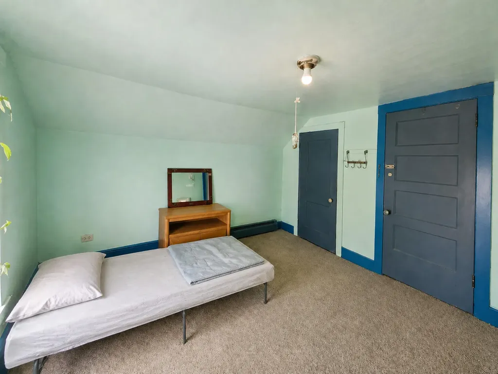 193 Warren Avenue Portland ME 04103