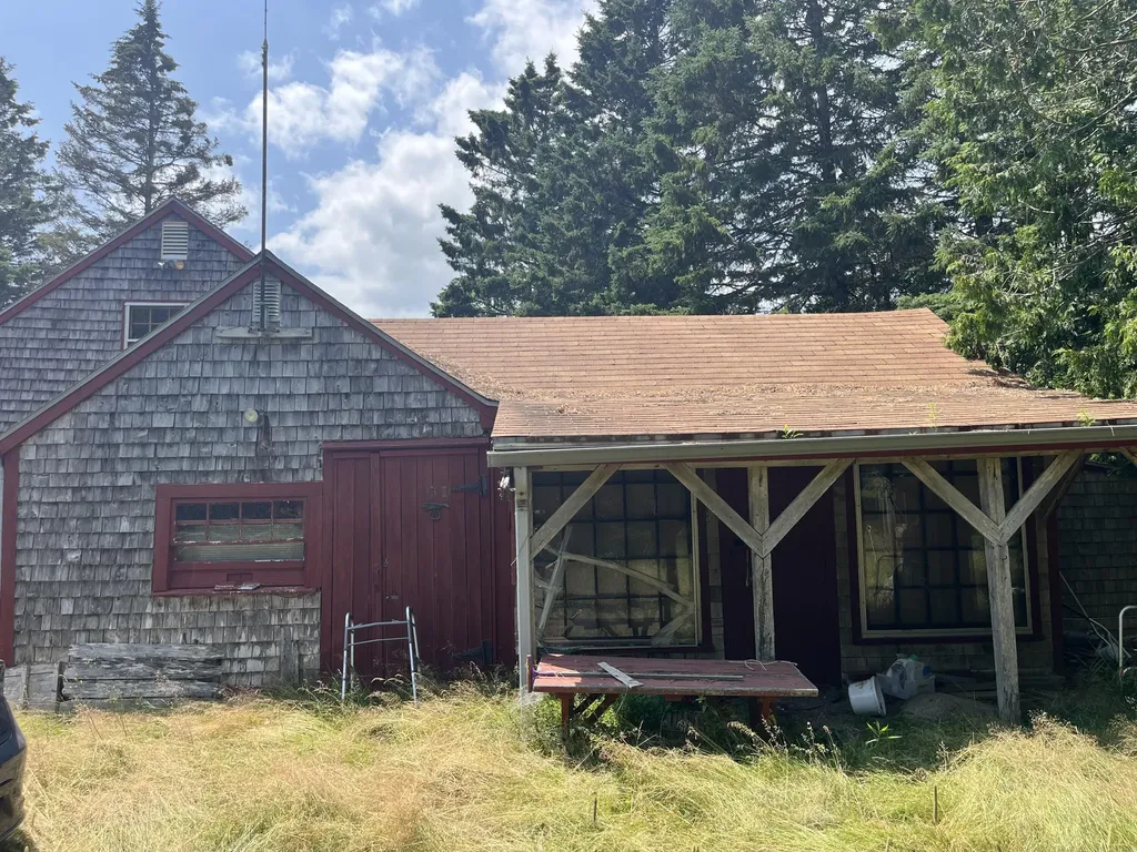 288 Marshville Road Harrington ME 04643