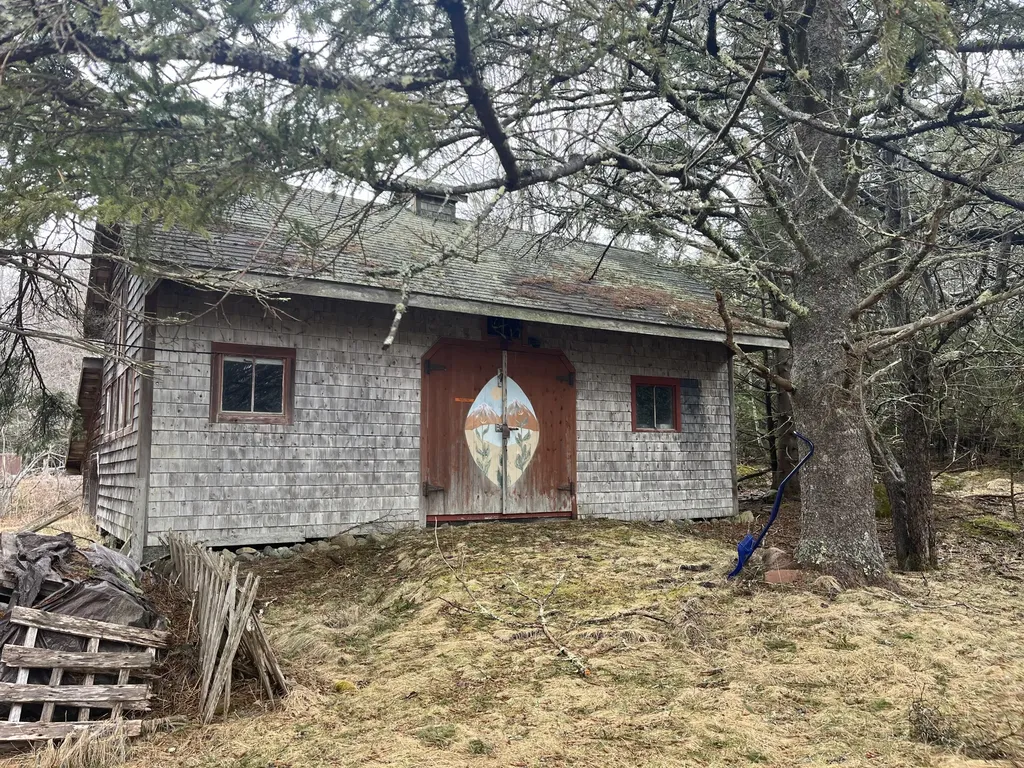 288 Marshville Road Harrington ME 04643